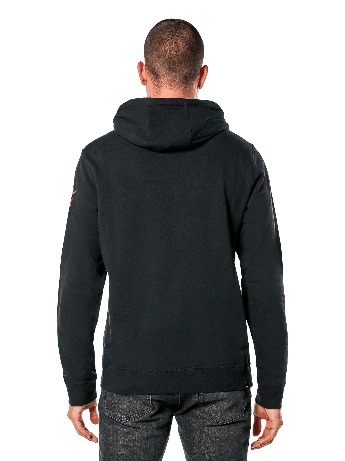 Alpinestars Linear Wordmark V3 Hættetrøje, casual streetwear, sort hættetrøje set bagfra, rødt logo på ærmet, ribmanchetter og kant, moderne motorsport-inspireret design