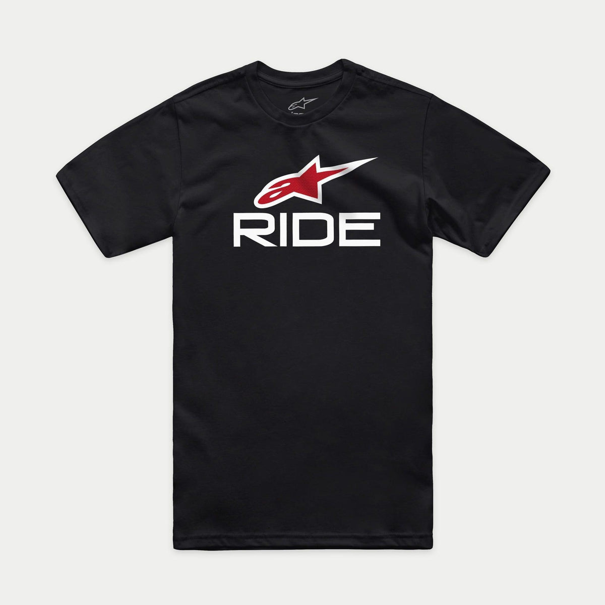 Alpinestars Ride 4.0 CSF Tee, kortærmet T-shirt, sort, rødt Alpinestars-logo og hvid RIDE-tekst, casual motorsport-streetwear