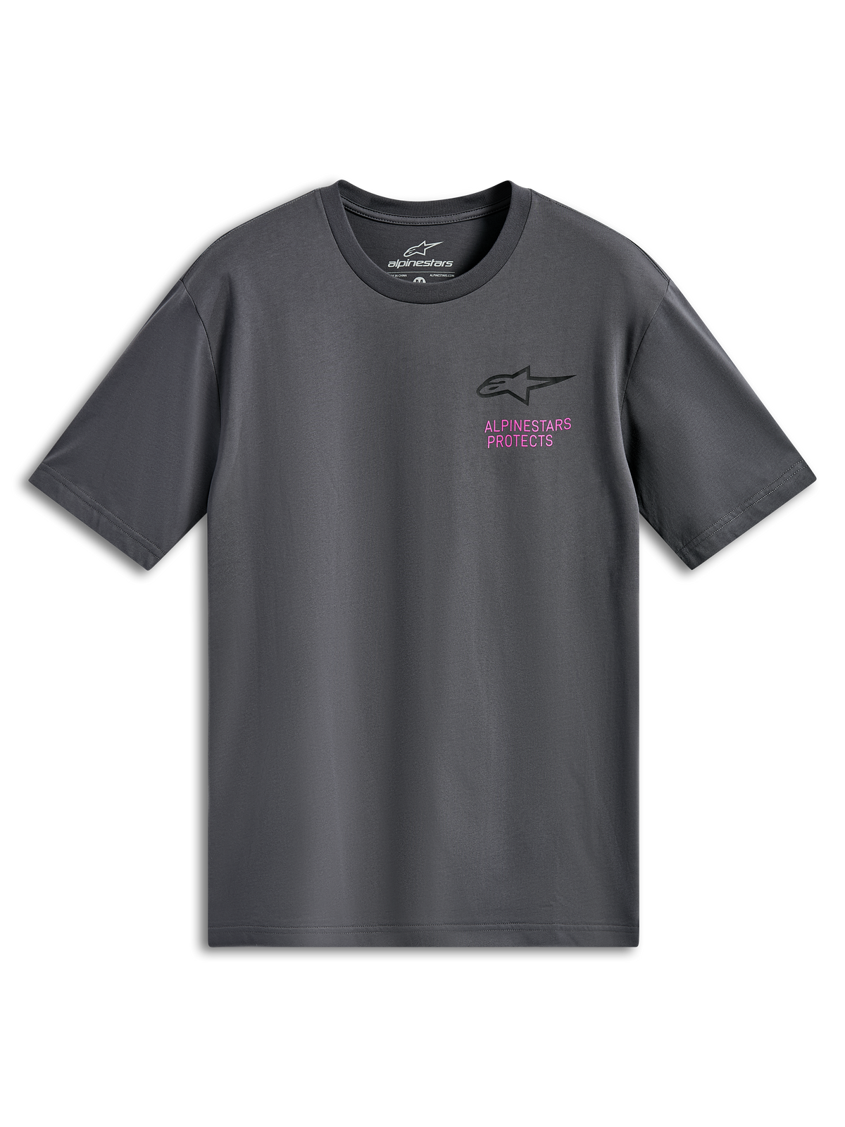 Alpinestars Pop Helmet CSF Tee, kortærmet t-shirt, koksgrå, sort Astars-logo med pink 'Alpinestars Protects'-tekst på brystet, afslappet motorsport-streetwear