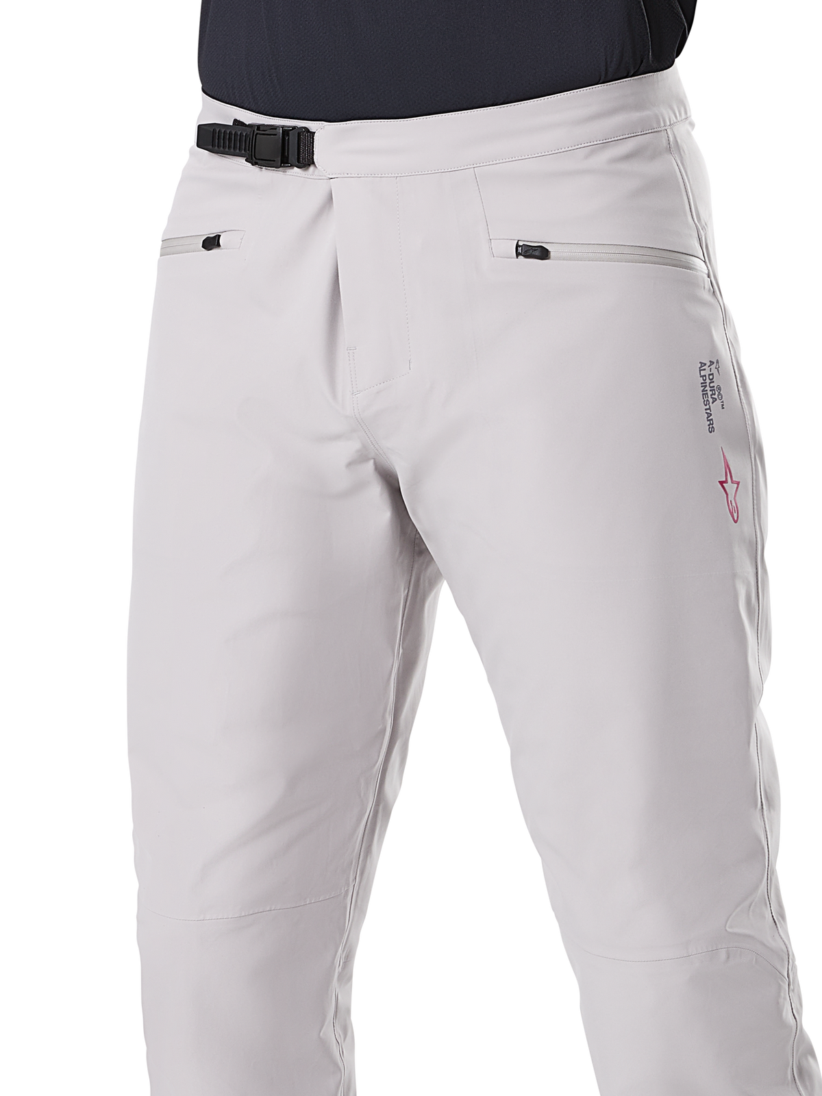 Alpinestars A-Dura Waterproof Pants, MTB-bukser, titaniumgrå, set forfra med sort rachet-taljelukning og håndlommer med lynlås, holdbar vandtæt konstruktion til mountainbiking