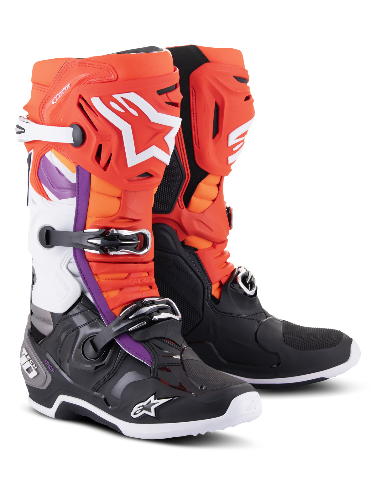 Alpinestars Tech 10 støvler, motocross-støvler, sort og fluoriserende orange med røde og lilla detaljer, lukkesystem med tre spænder, hvide Alpinestars-logoer på skinnebenet og tåen, holdbar TPU-skal til højtydende off-road kørsel
