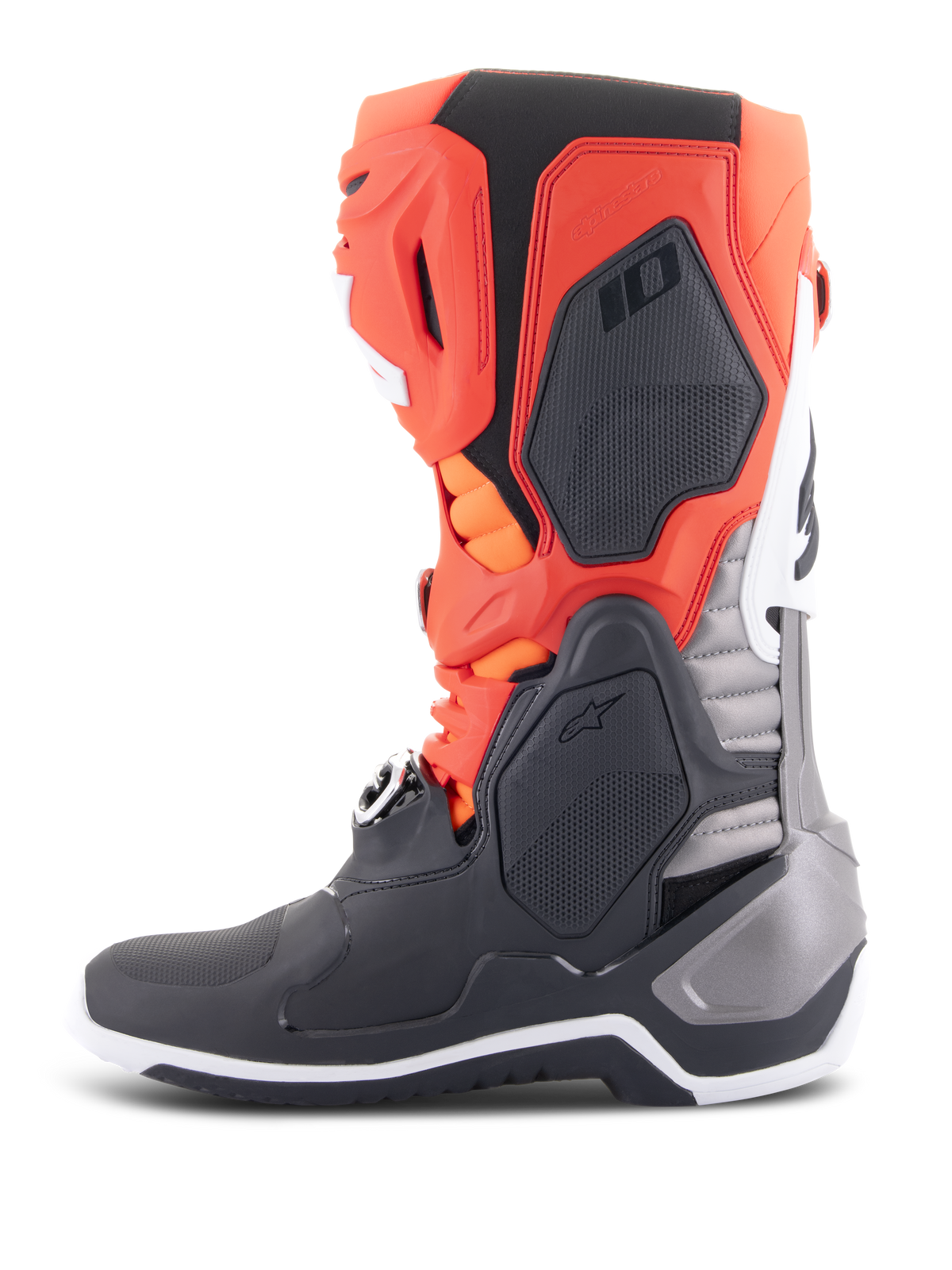 Alpinestars Tech 10 støvler, motocross-støvler, sort, fluorescerende rød og fluorescerende orange med hvide detaljer, sidevisning der viser det avancerede TPU-chassis, spændesystem og ergonomisk design til off-road-ydelse