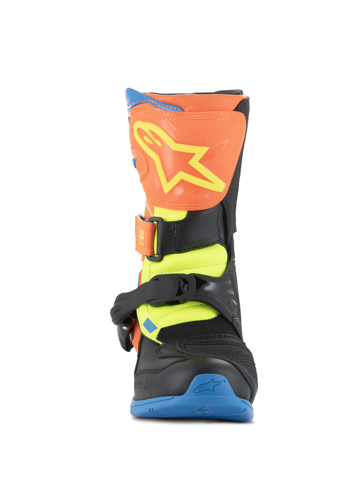 Alpinestars Kids Tech 3S-støvler, motocross-støvler, Orange Fluo, Enamel Blue og Yellow Fluo, set forfra med en orange skinnebensplade med gult stjernelogo, sorte spændelukninger og en blå sål, beskyttende off-road fodtøj til unge ryttere