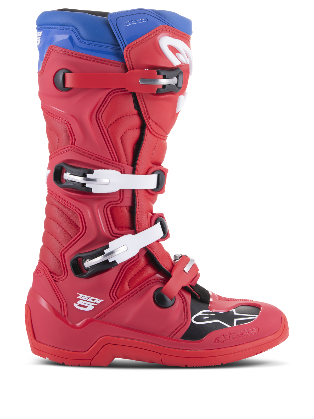 Alpinestars Tech 5 støvler, motocross racingstøvler, klar rød og alpine blå, sideprofil med fire-spænde lukkesystem, forstærket tåboks med sort panel og hvidt logo, slidstærkt mikrofiberchassis til off-road beskyttelse