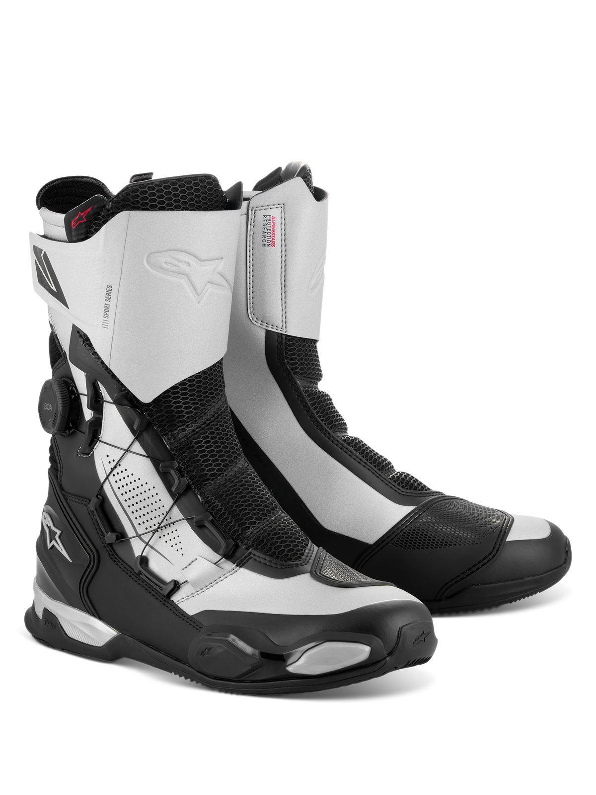 Alpinestars SP-X BOA-støvler, mellemhøje motorcykelstøvler til sportstouring, sort og sølv, med sideplaceret BOA Fit System-drejeknap, Rideknit-meshpaneler og TPU-beskyttelse ved hæl og tå, strømlinet atletisk design med Alpinestars-logoer