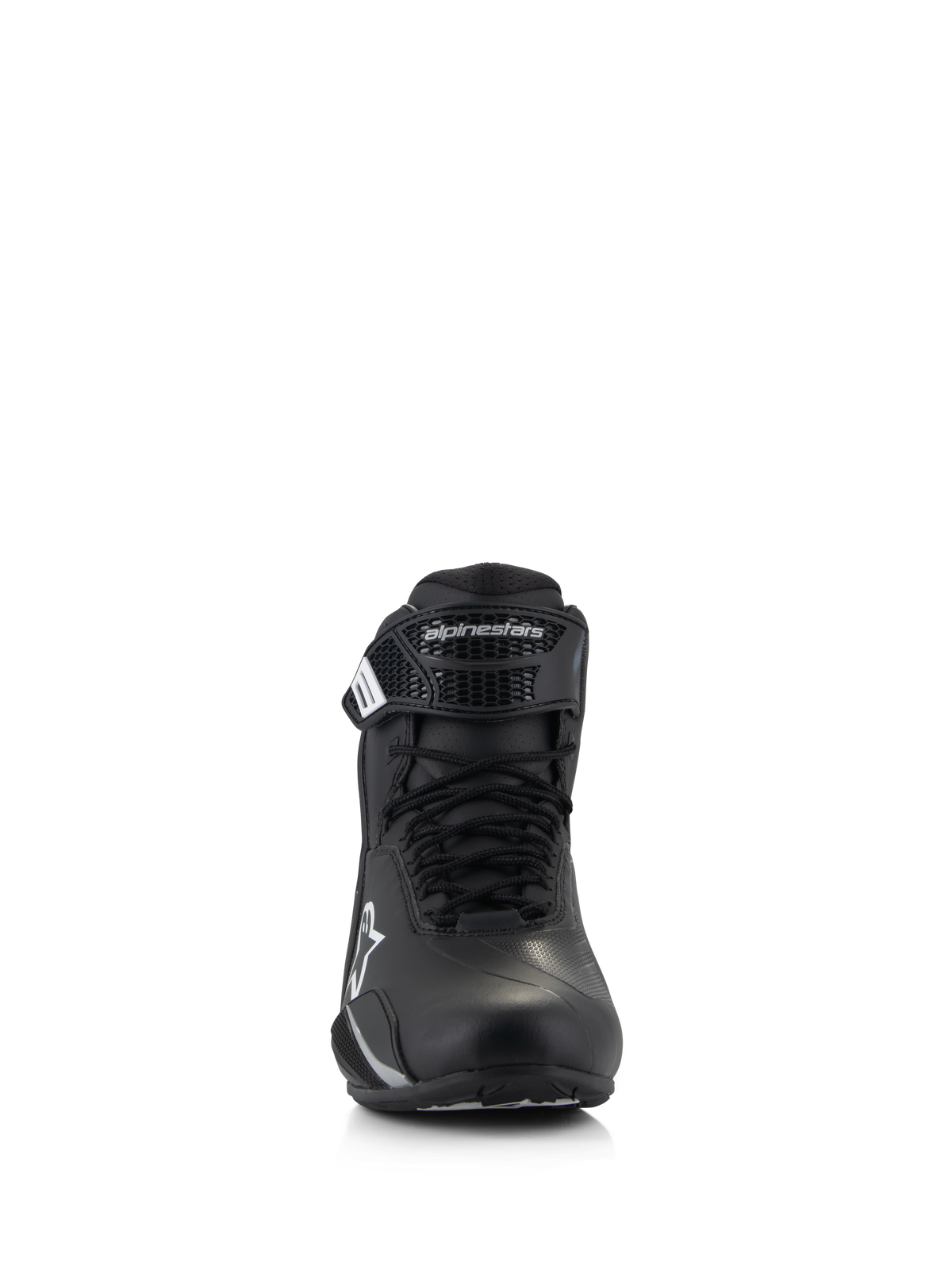 Alpinestars Stella Faster-4 sko, køresko til damer, sort, set forfra, med snørelukning og justerbar velcrorem med Alpinestars-logo, teknisk fodtøj til landevejskørsel med letvægts mikrofiberkonstruktion