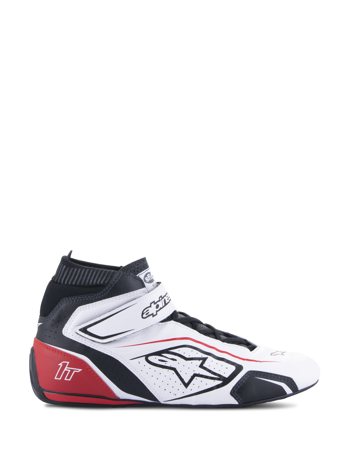 Alpinestars Tech-1 T V3 sko FIA, racingsko til bilsport, hvid, sort og rød, sideprofil, high-top læderdesign med perforerede paneler, rød hælsektion med 1T-logo, sort elastisk ankelmanchet, justerbar remlukning, professionelt motorsport-fodtøj