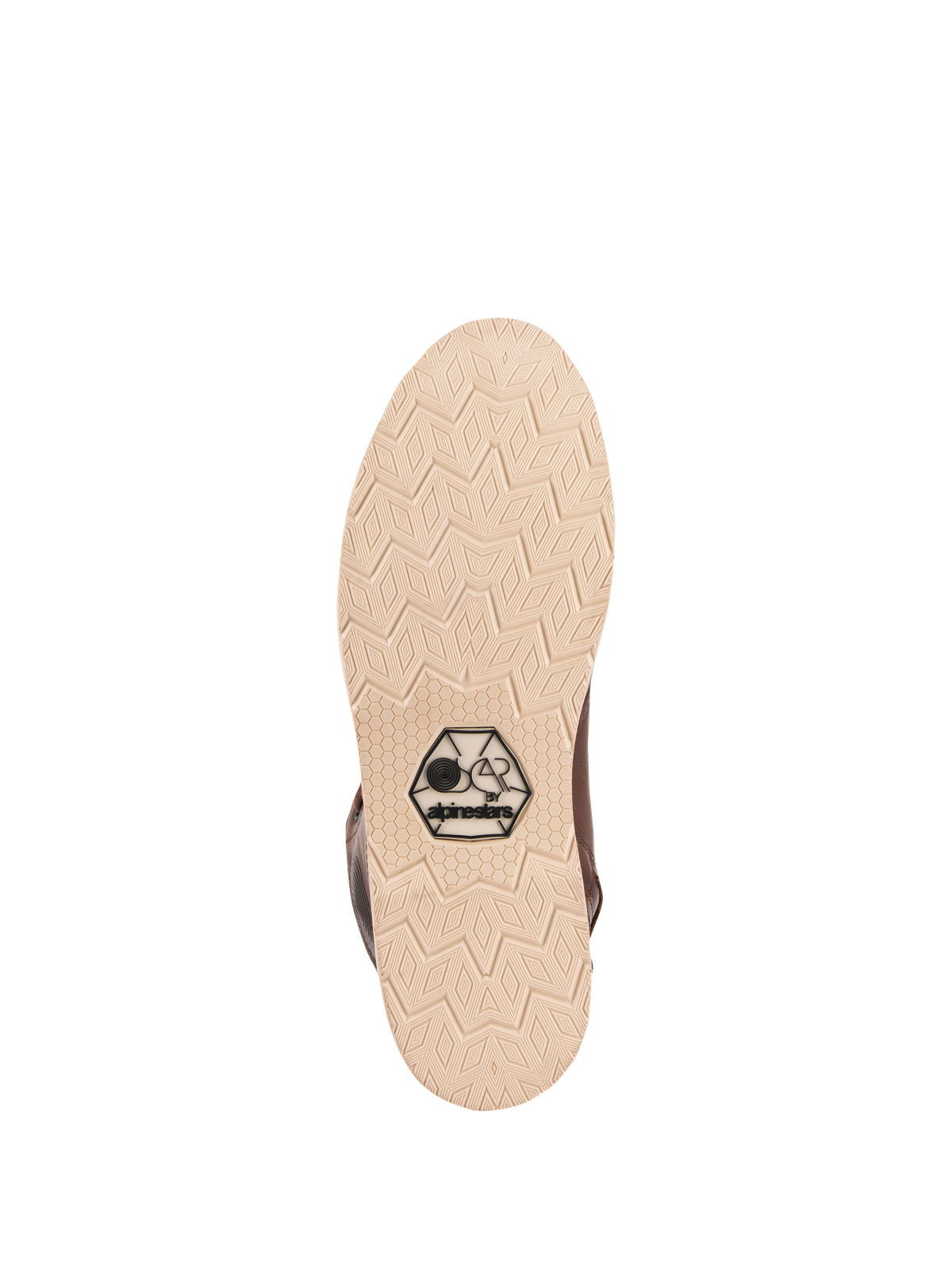 Alpinestars Oscar Monty V2 sko, sålbillede, lys beige kileydersål med geometrisk diamantmønster, med det sorte OSCAR by Alpinestars-logo, urban motorcykelkøresko i brunt læder