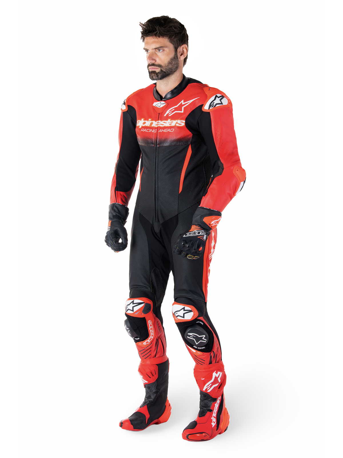 Alpinestars Læderdragt GP-R7 1-Stk, herre-racerdragt i sort og rød, perforeret læder, Tech-Air ready, på model.