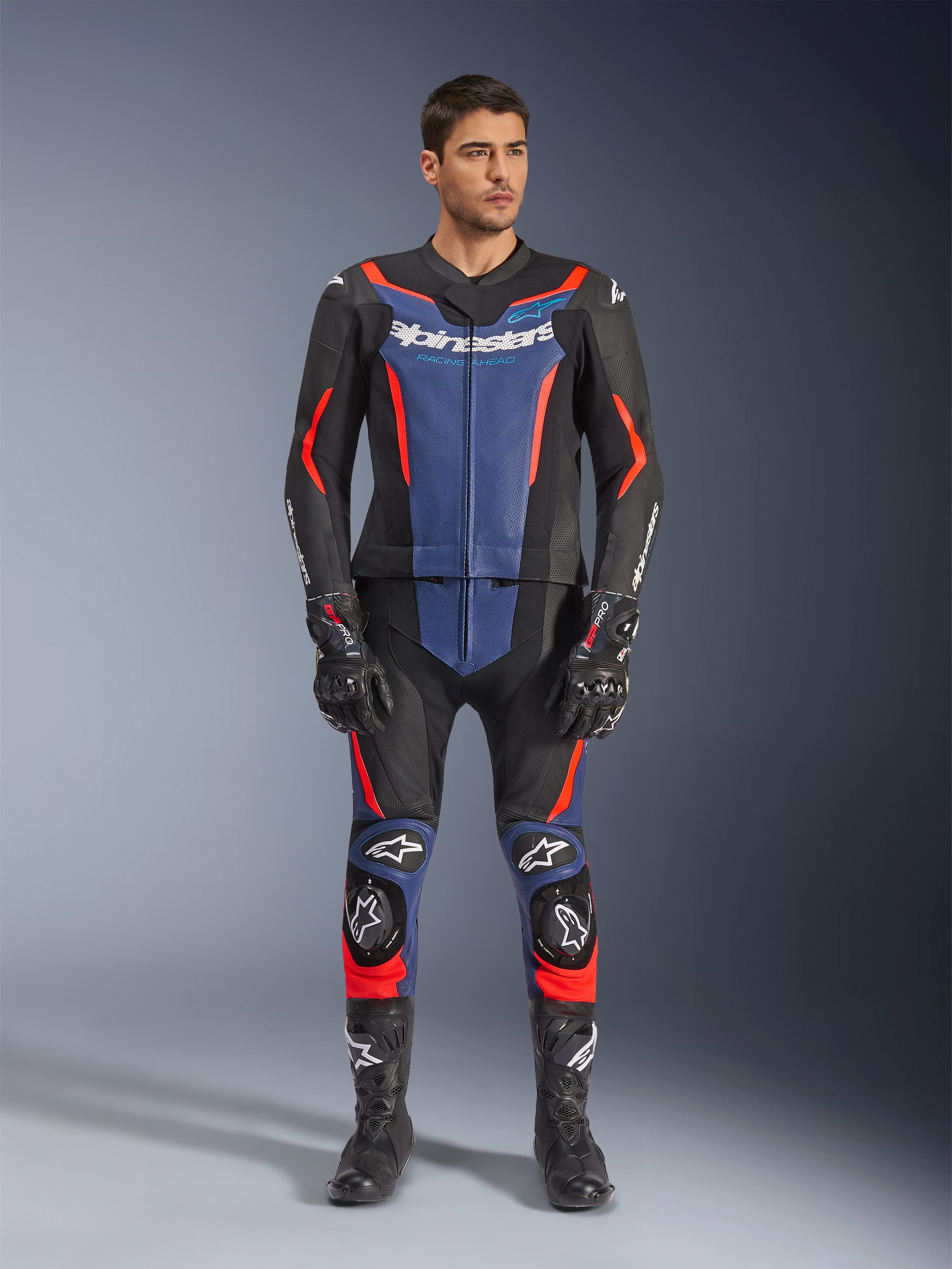 ALPINESTARS GP-FORCE 2pc レーシングスーツ　eu50 GP Force V2 2Piece - Red Motorcycle Suit | Alpinestars®