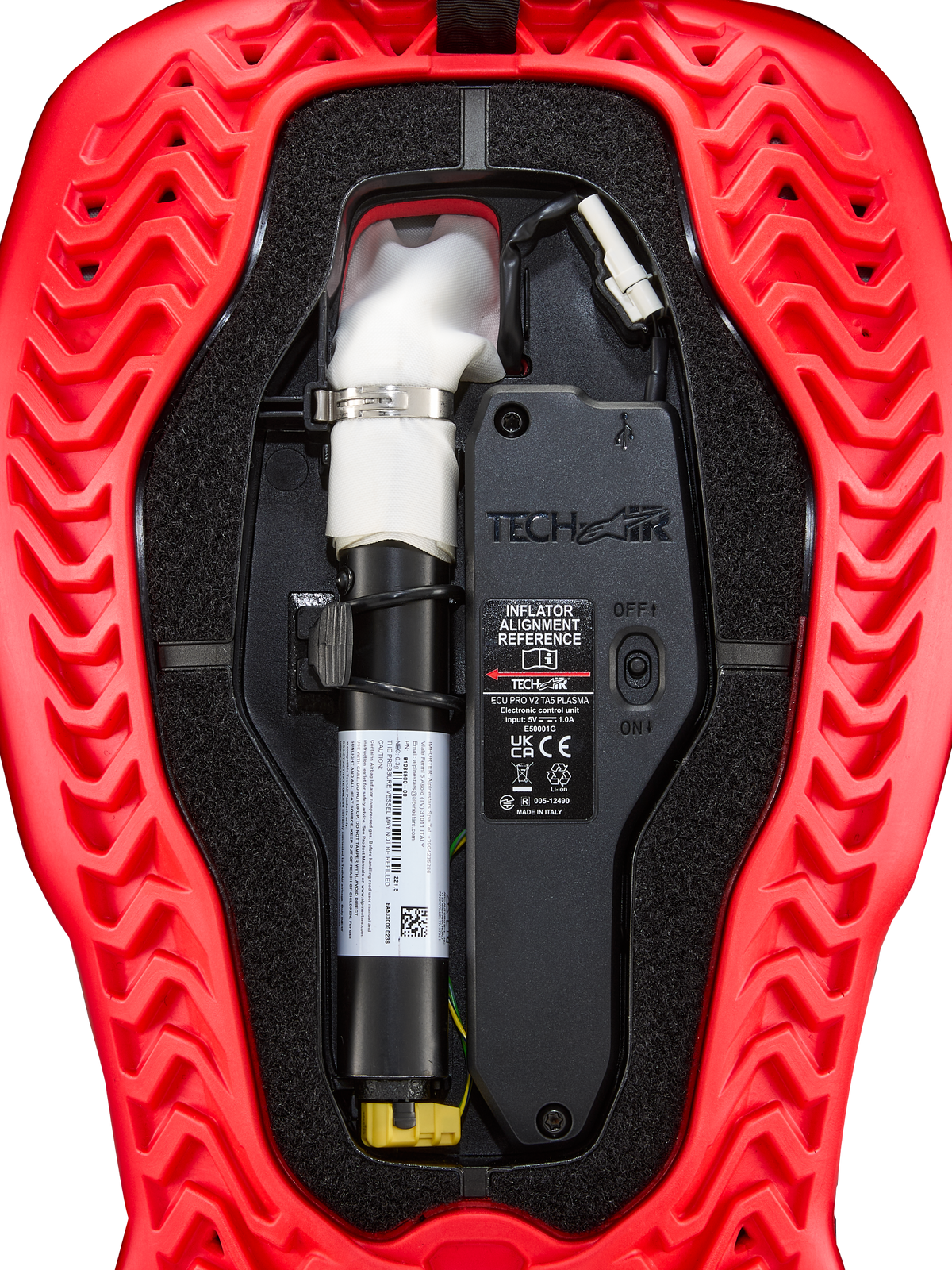 Alpinestars Tech-Air 5 Plasma reservepatron til airbag, sort ECU og hvid inflator i et rødt hylster, CE-certificeret