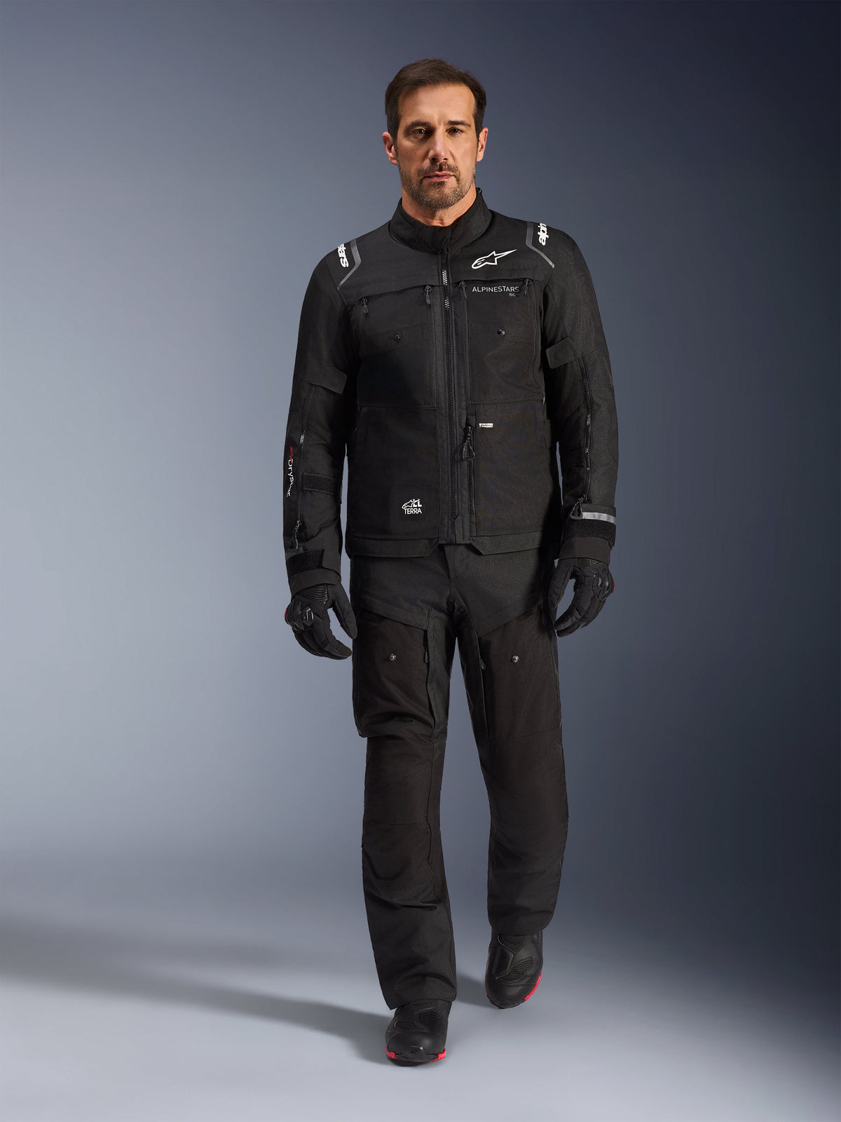Alpinestars Cusco Drystar® jakke, sort adventure touring-motorcykeljakke til herrer med design med flere lommer