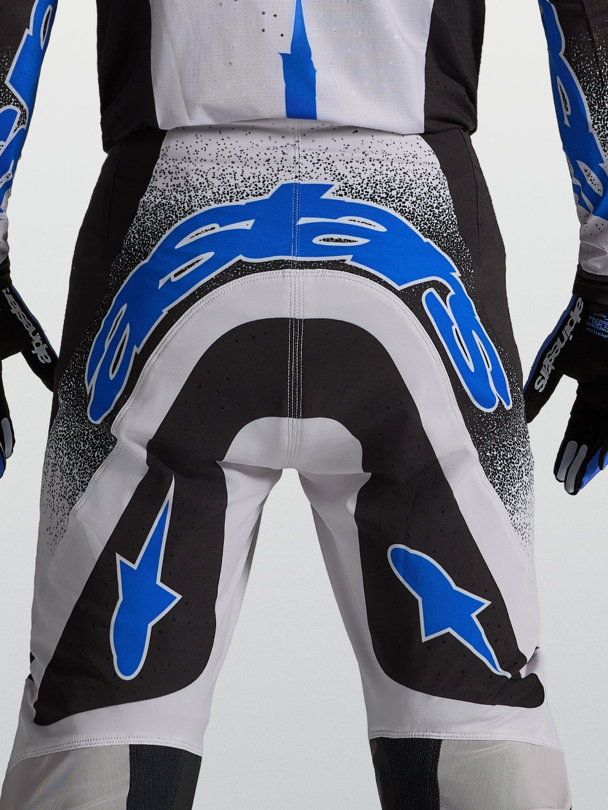 Alpinestars Supertech Hiten AFD bukser, herre motocrossbukser i blå og sort med atletisk pasform og holdbare strækpaneler.