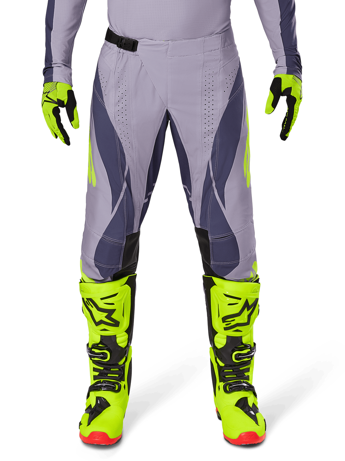 Alpinestars 2025 Techstar Dreem bukser, motocross-bukser, lysegrå og mørkegrå med neongule detaljer, vist sammen med neongule støvler og handsker, laserskåret ventilation, sorte spænder, røde støvlesåler, professionelt motocross-udstyr