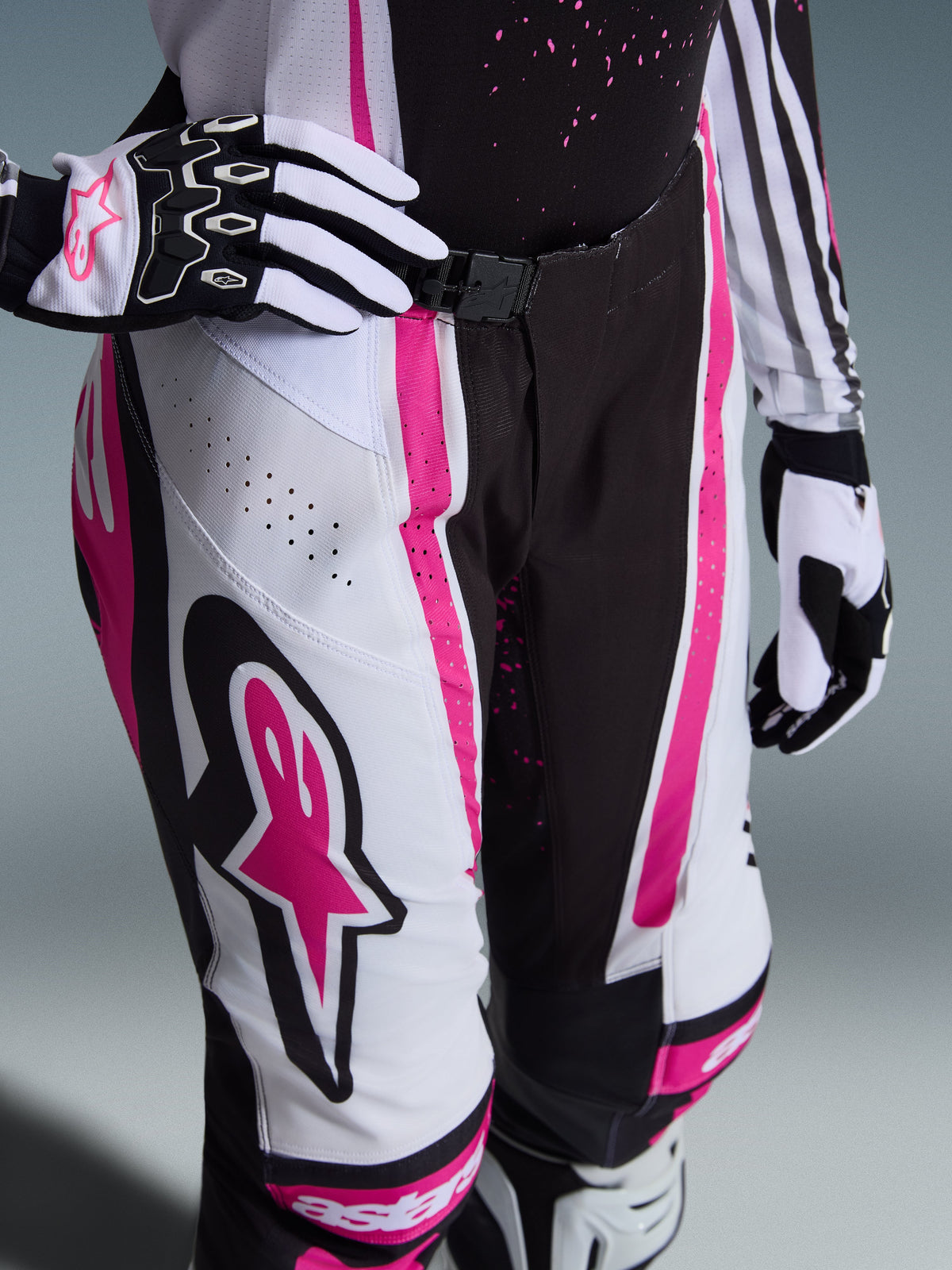 2026 Stella Techstar Nomur Pants