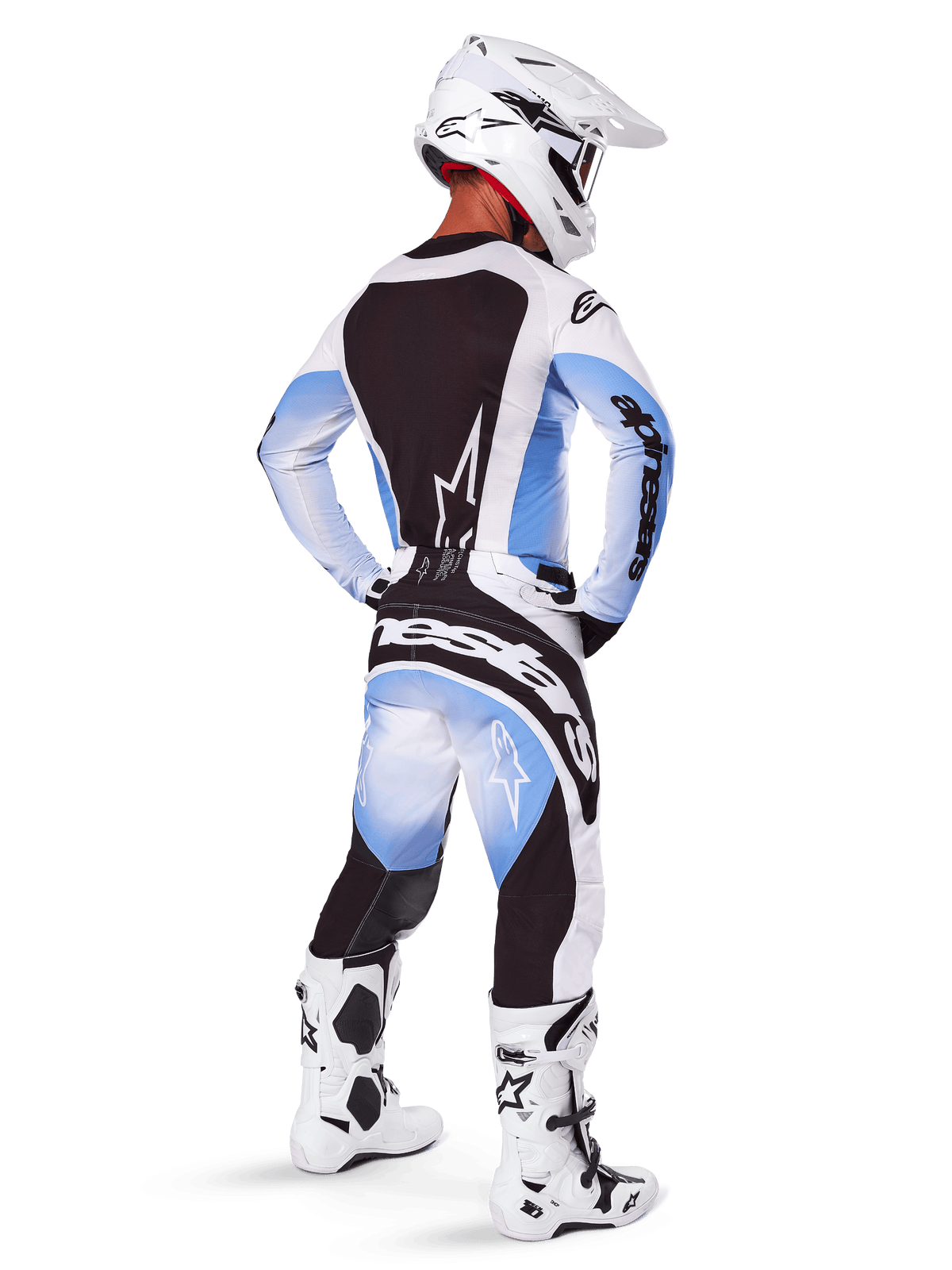 Alpinestars 2025 Techstar Melt Gear Set, komplet motocross-udstyr, hvid og lyseblå trøje med sort rygpanel, matchende bukser med blå gradient og sorte detaljer, hvid hjelm og hvide og sorte støvler, koordineret outfit til off-road racing