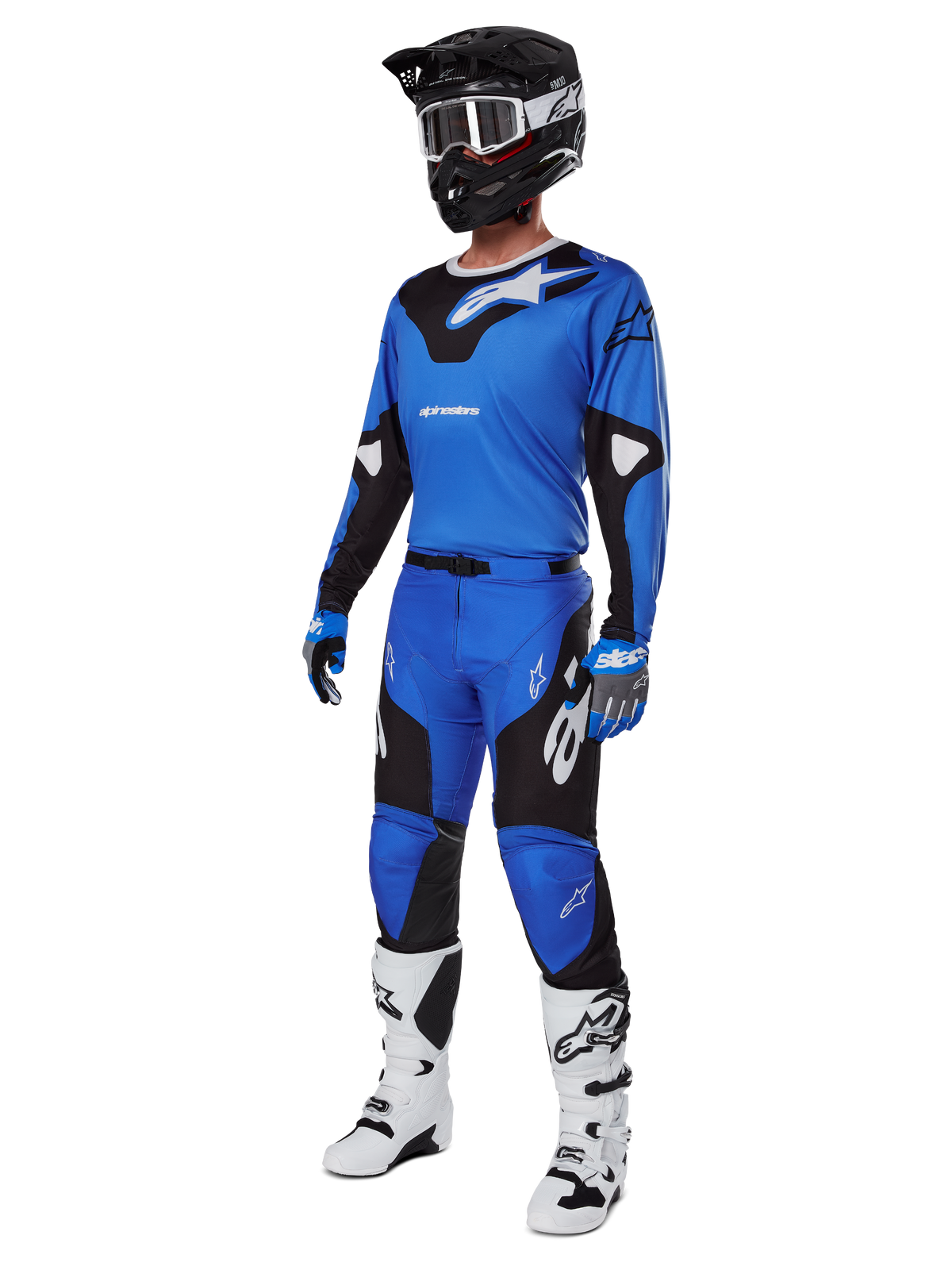 Alpinestars 2025 Racer Veil Gear Set, blå og sort motocross-trøje og -bukser, komplet MX-raceroutfit med sort hjelm, hvide beskyttelsesbriller og hvide støvler, teknisk off-road-udstyr
