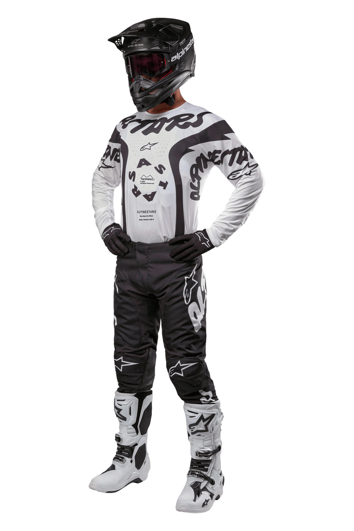 Alpinestars 2024 Racer Hana gear-sæt, komplet motocross-udstyr, hvid trøje med sort grafik, sorte bukser med hvide logoer, sort hjelm, sorte handsker og hvide støvler med sorte detaljer, beskyttelsesudstyr til terrænkørsel