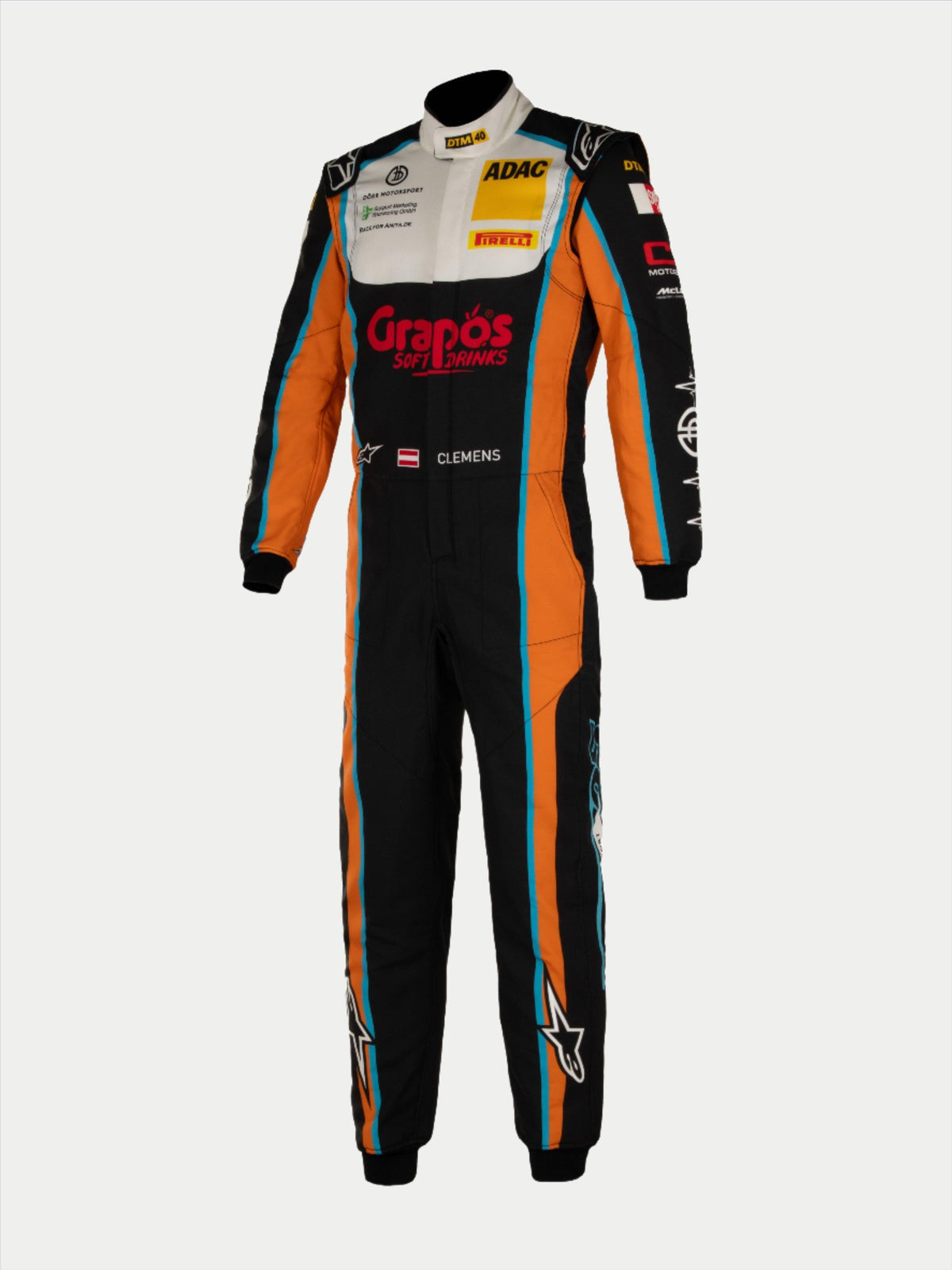 Alpinestars Tech Vision V3 Specialdesignet Køredragt, professionel racingdragt til auto, sort og orange, brandhæmmende Nomex, FIA-certificeret, hvidt brystparti.