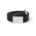 Alpinestars Ageless Web Belt, sort stofbælte med sølvfarvet metalspænde i krom, præget stjerne-logo, tekstureret vævning, metalspids med branding, casual sportstilbehør