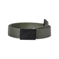 Alpinestars Ageless Web Belt, militærgrøn og sort, vævet polypropylenrem, sort metalklemespænde med præget stjernelogo, casual sportstøjstilbehør
