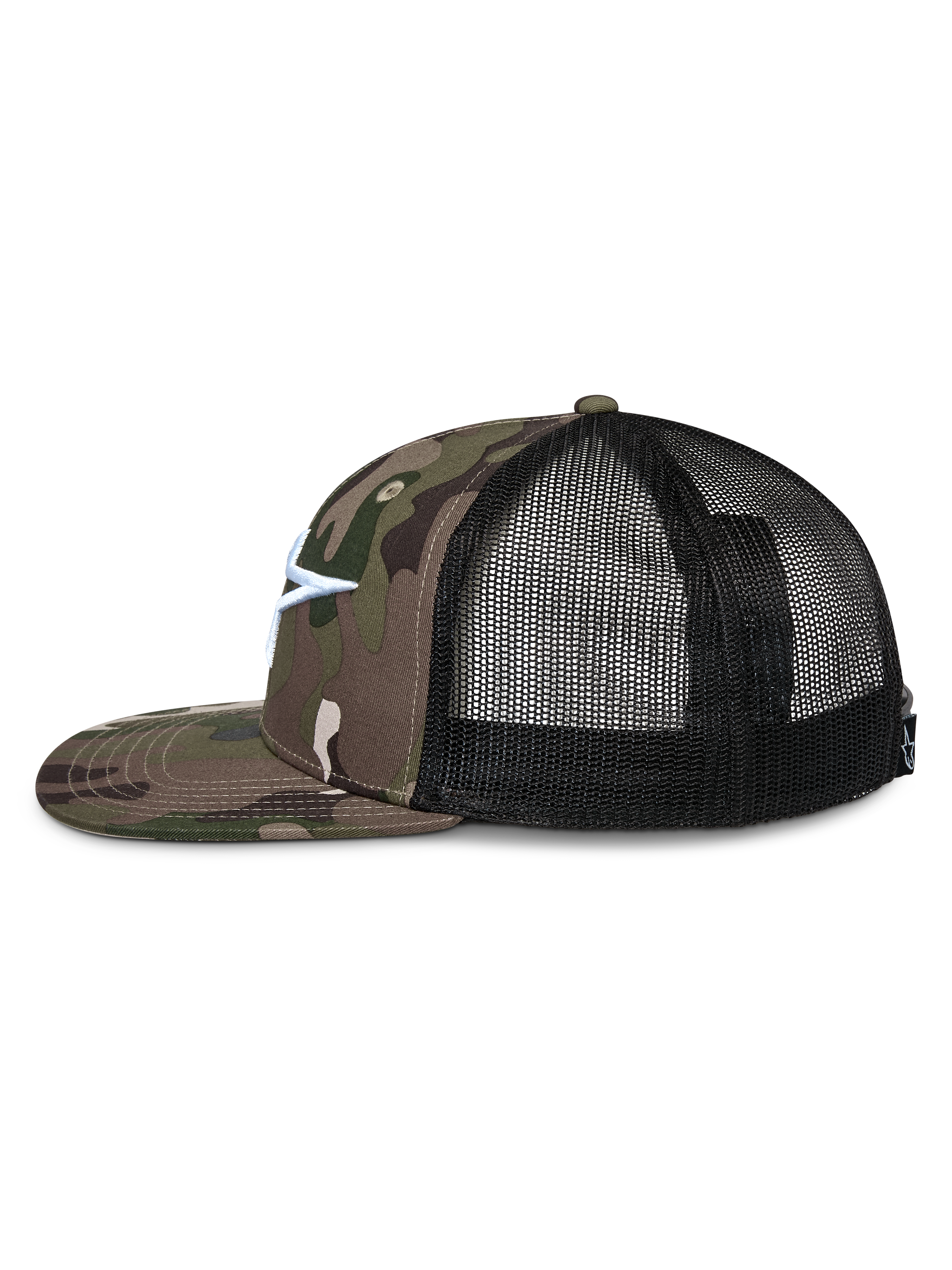 Alpinestars Corp Trucker kasket, sideprofil, grøn camouflage twill-front og flad skygge, sort mesh-bagside, hvidt broderet Astars-logo, afslappet motorsport-streetwear