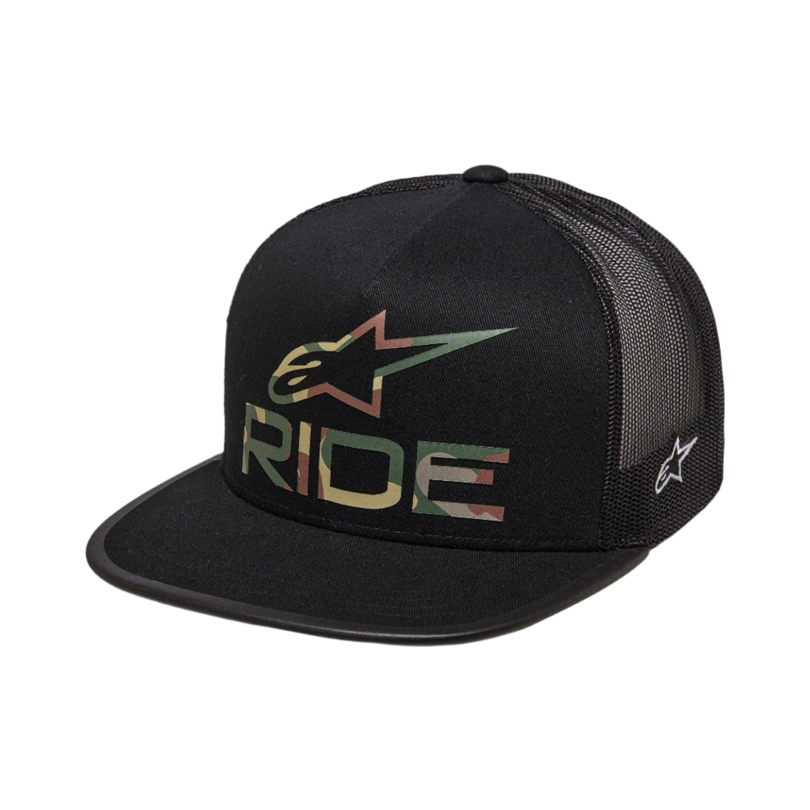 Alpinestars Ride 4.0 Camo Trucker Hat, sort, med camouflage Alpinestars-logo og RIDE-tekst på forsiden, flad skygge, struktureret krone, sort mesh-bagside for åndbarhed, afslappet motorsport-inspireret design