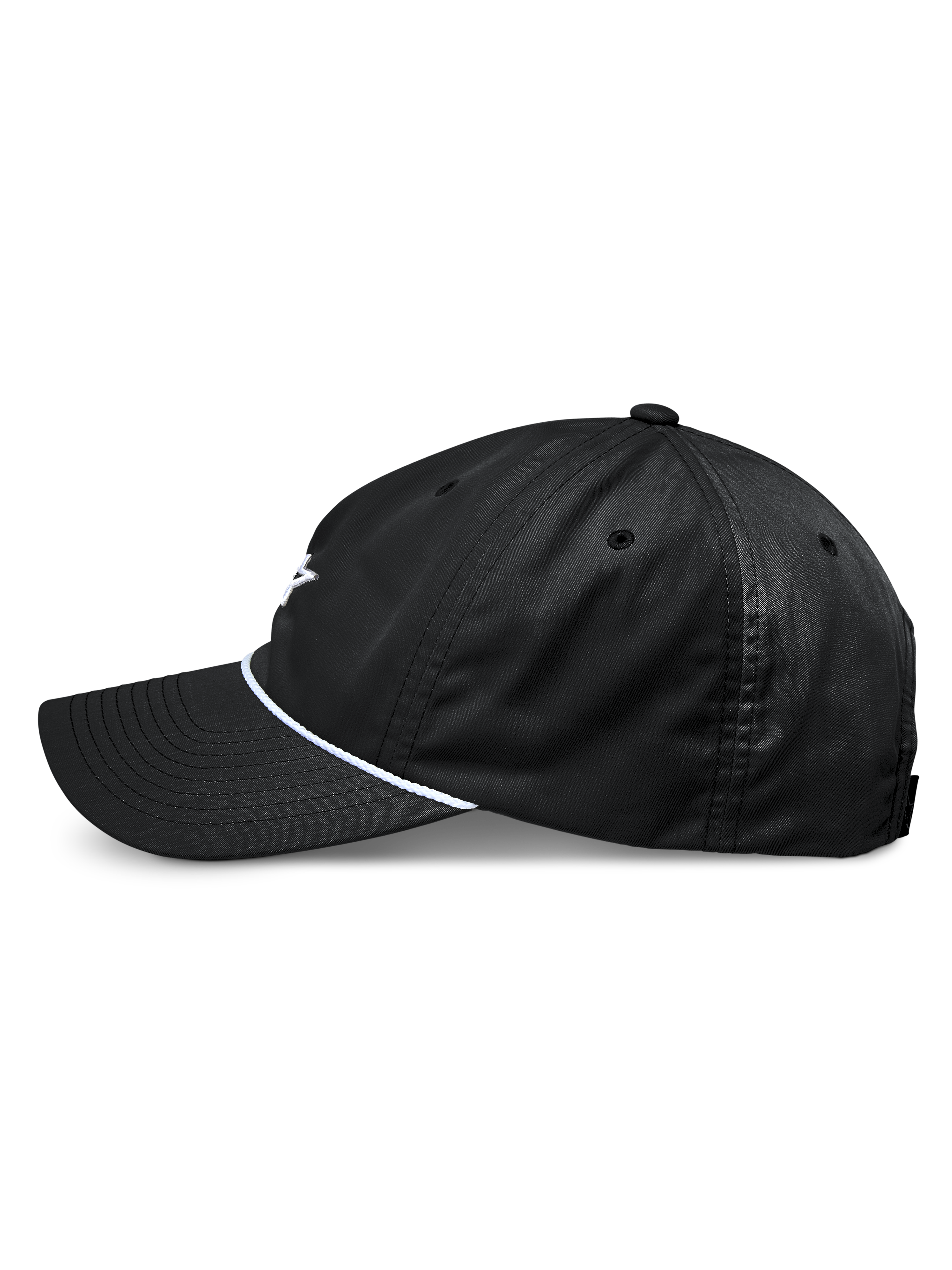Alpinestars Tyler kasket, sort snapback baseballkasket, set fra siden, med buet skygge og hvid flettet rebkant, ustruktureret lav krone, lavet af genanvendt twill, afslappet motorsport-inspireret design
