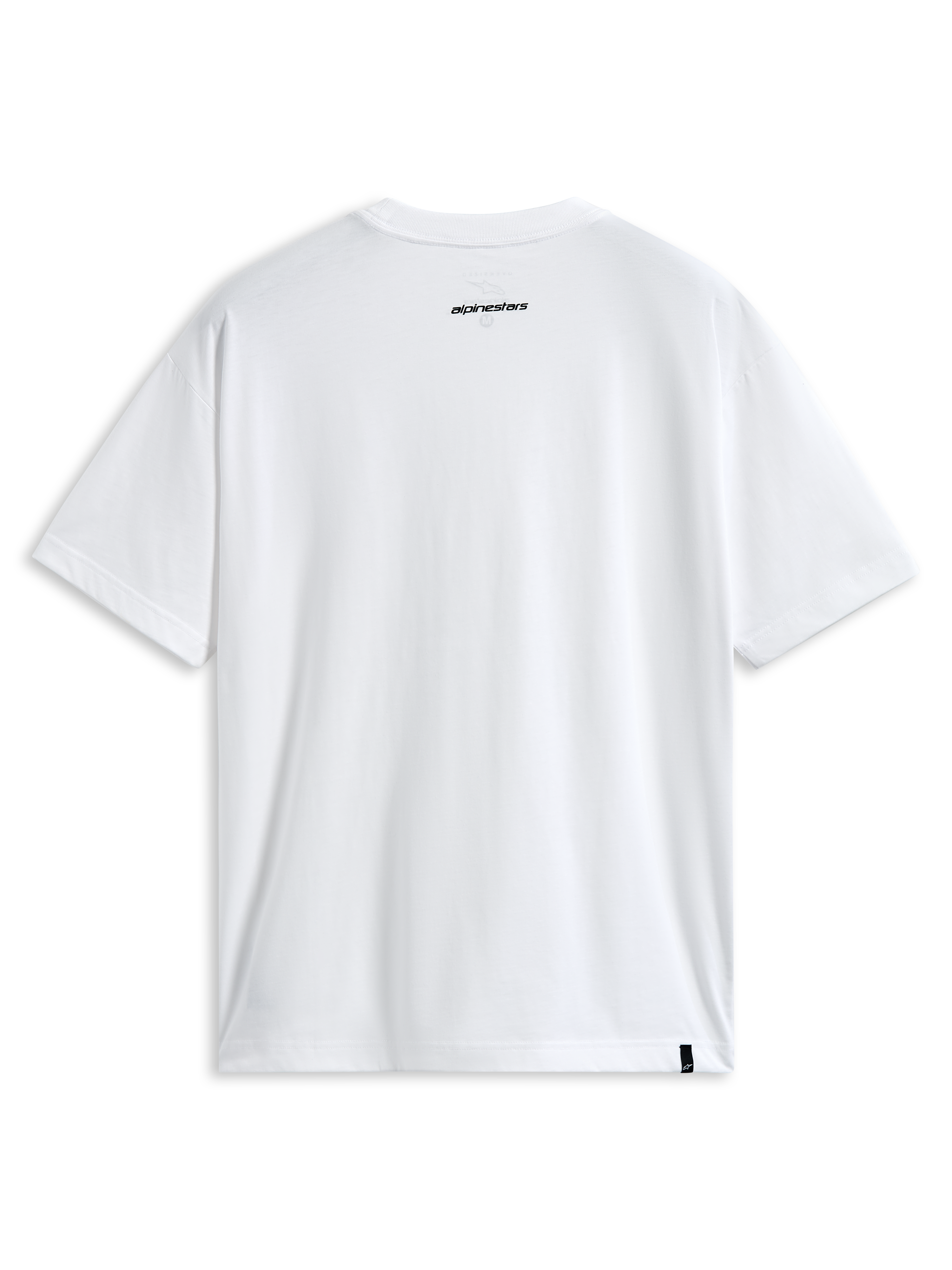 Alpinestars Focused Oversized CSF Tee, kortærmet t-shirt, hvid, set bagfra med lille sort Alpinestars-ordlogo i nakken og ekstern label ved sømmen, afslappet motorsport-streetwear