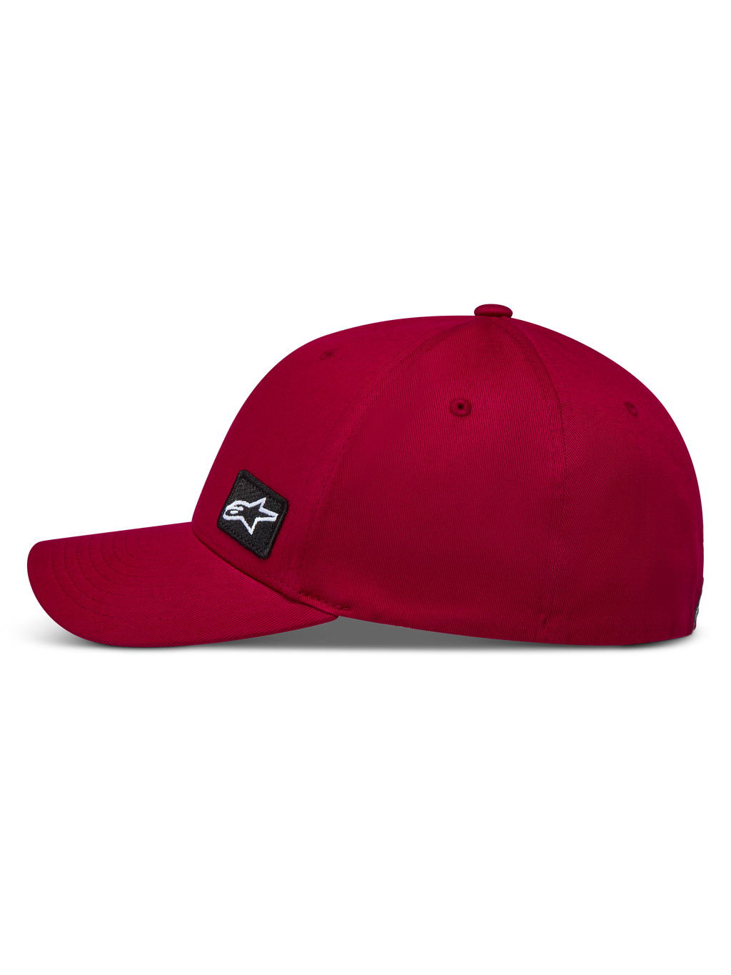 Alpinestars Pivot kasket i mørkerød twill med buet skygge og broderet Astars-logo patch på siden.