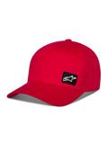 Alpinestars Pivot kasket, rød sportswear baseballkasket, buet skygge med struktureret krone, lille sort broderet Astars-logopatch på siden, afslappet motorsportdesign