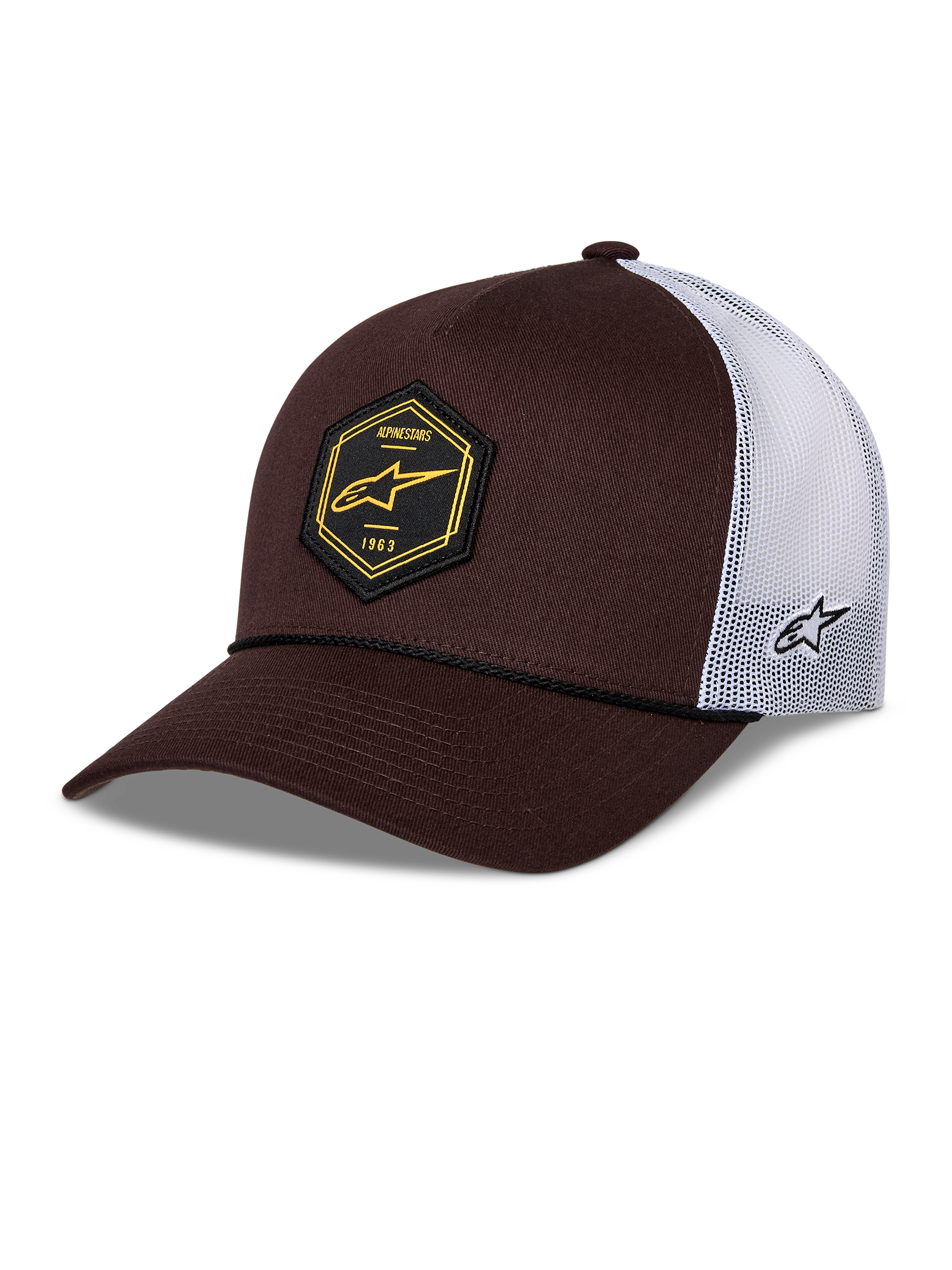 Alpinestars Hexeon Trucker kasket, brun og hvid, buet skygge med struktureret mørkebrun forside og hvid mesh-bagside, sort hexagon-mærke foran med gult logo, broderet logo på siden, klassisk trucker-stil