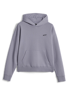 Alpinestars Essentials Ageless Hoodie, afslappet streetwear, sølvfarvet stenvasket fleece, lille sort Astars-logo på brystet, kængurulomme foran, pullover-design med hætte