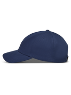 Alpinestars Dylan Dad Hat, mørkeblå kasket med buet skygge og ustruktureret krone, set fra siden.