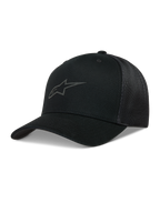 Alpinestars Augment Trucker kasket, sort med buet skygge, twill-front og diamantnet på bagsiden, tekstureret puff print logo, motorsport sportstøj.