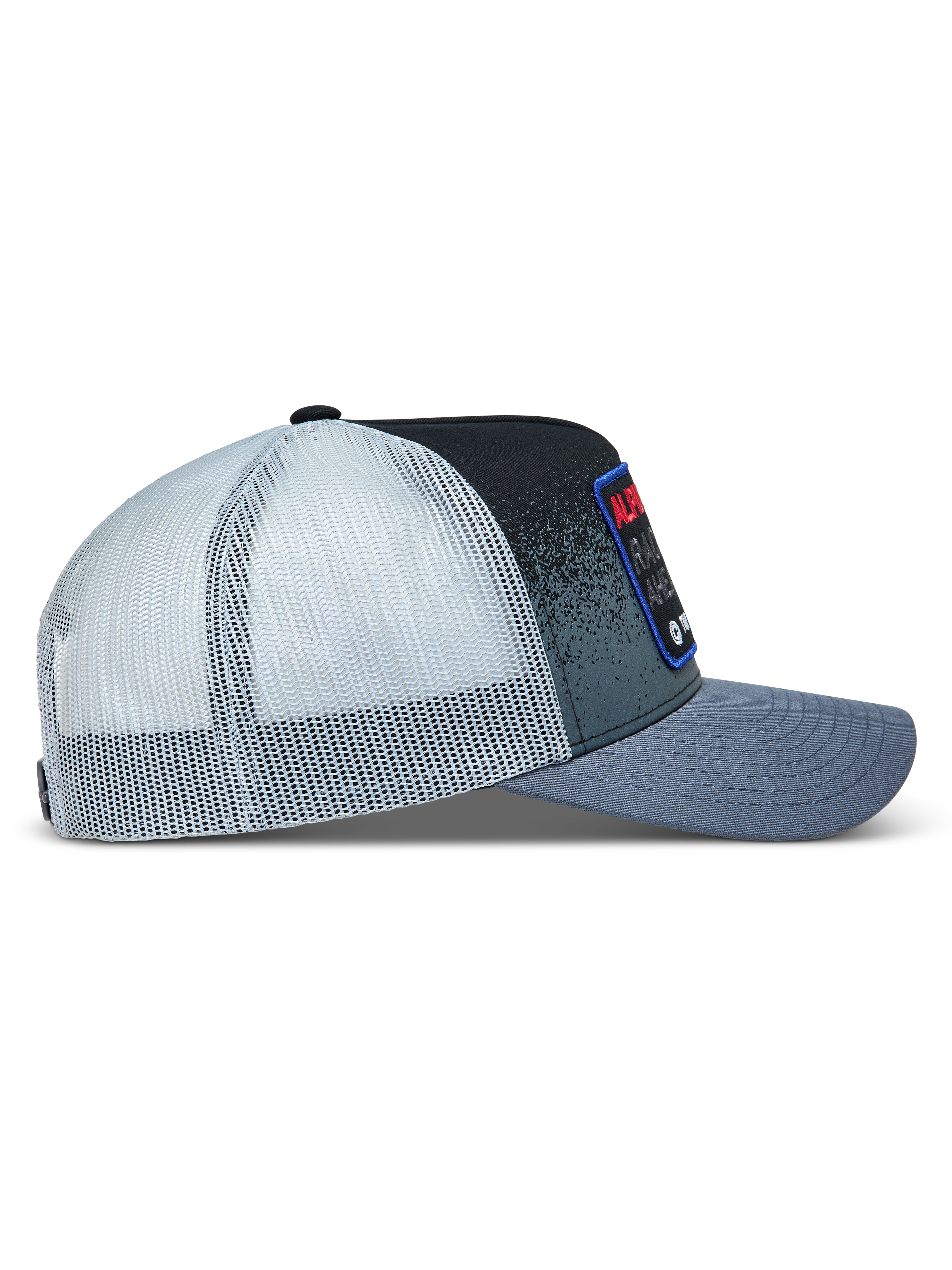 Alpinestars Gravel Trucker cap, mørkegrå og sort lifestyle kasket med hvidt meshbagstykke og buet skygge i sideprofil.