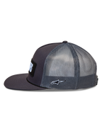 Alpinestars Ten Trucker kasket, mørkegrå kasket med flad skygge, mesh-paneler og broderet Astars-logo.