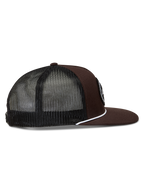 Alpinestars Hotlink Trucker cap, brun og sort kasket med mesh-bagside, flad skygge og hvid snoredetalje.