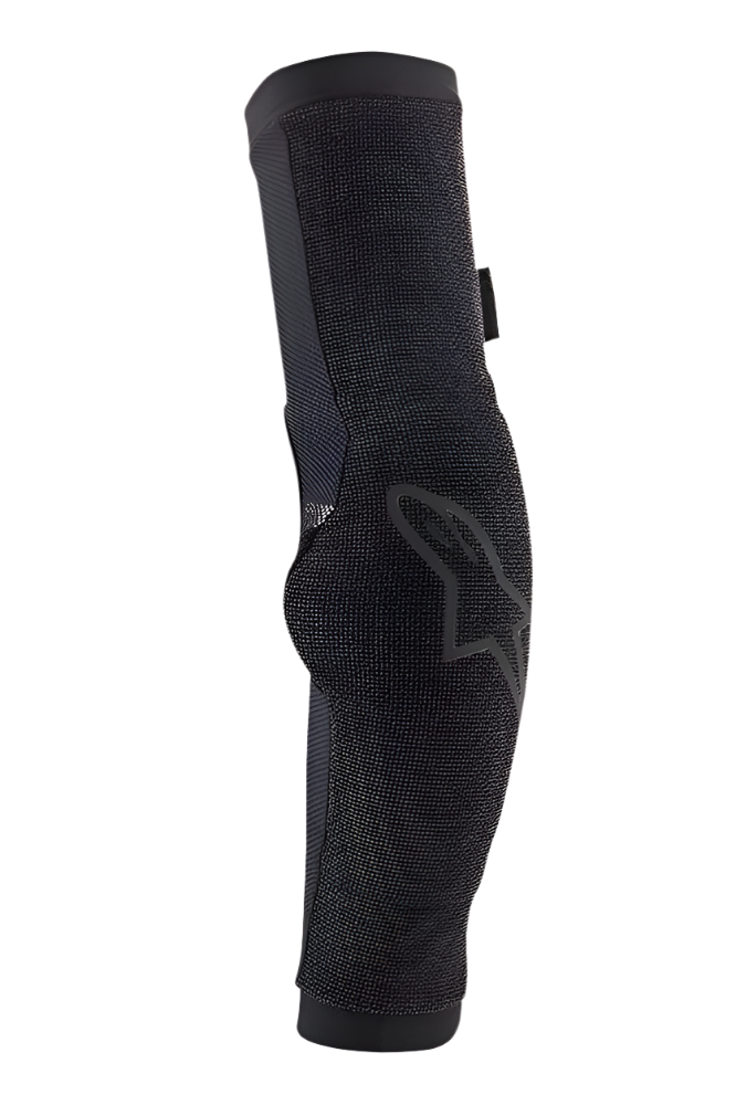 Alpinestars Paragon Pro albuebeskytter, sort, letvægts slip-on cykelbeskytter med åndbar mesh-konstruktion, ergonomisk forformet design og sort Alpinestars-logo