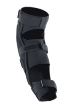 Alpinestars A-Impact Plasma Pro knæ-/skinnebensbeskytter, sort, set bagfra med tredobbelt strop-lukkesystem, åndbare mesh-paneler og ergonomisk forbøjet design til beskyttelse ved off-road cykling