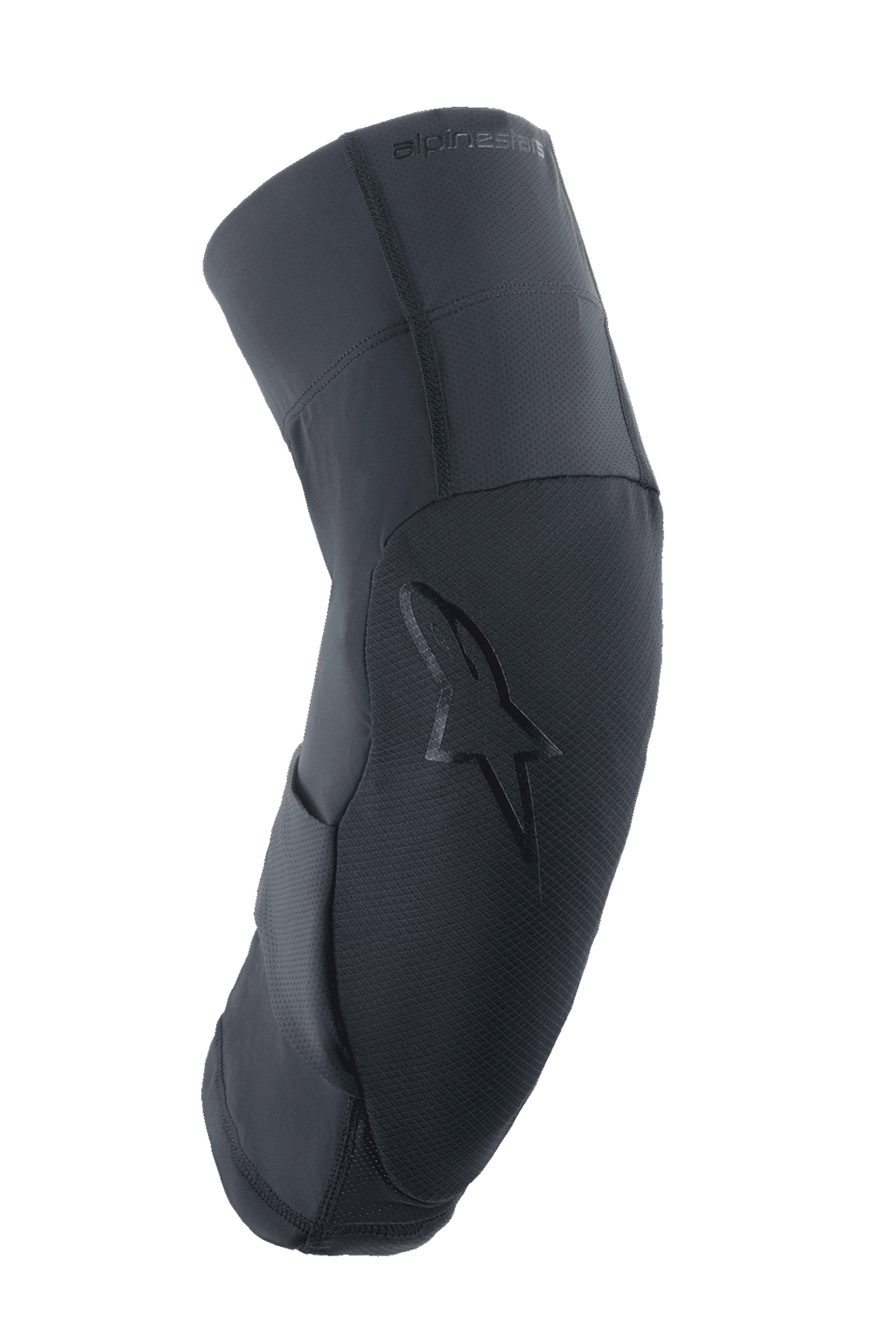 Alpinestars A-Motion Plasma Pro knæbeskytter, sort, sideprofil med buet ergonomisk design, tekstureret frontpanel med tonalt stjernelogo, åndbart strækmesh og ripstop-materialer, letvægtsbeskyttelse til MTB- og trailkørsel