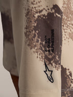 A-Dura Ride Shorts i sand camo med Astar-logo på slidstærkt teknisk vævet stof med 4-vejs stræk.