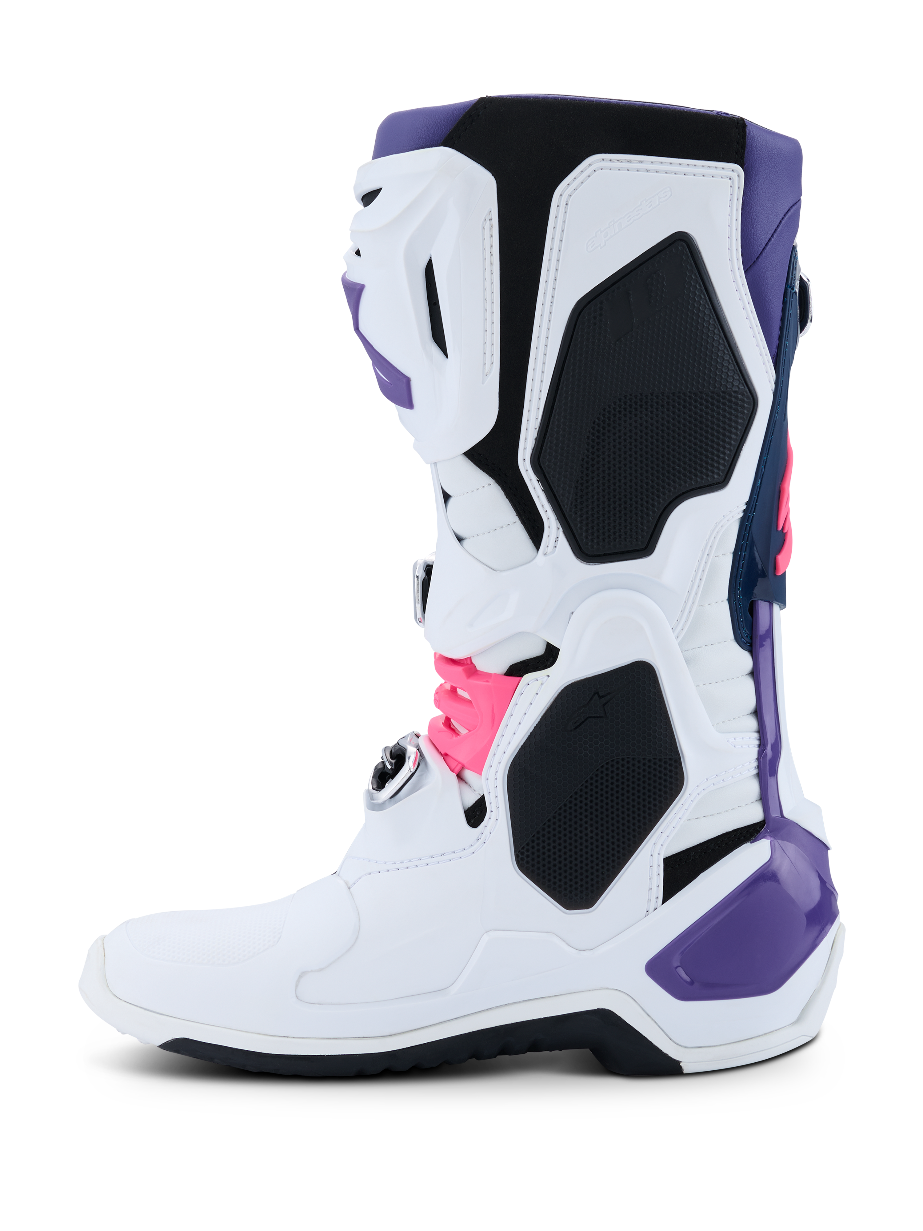 Alpinestars Tech 10 støvler, motocross-støvler, hvid, violet, mørkeblå og neon pink, sideprofil med hvidt hovedchassis, detaljer i violet, mørkeblå og neon pink, beskyttende TPU-paneler, strømlinet design til terrænkørsel