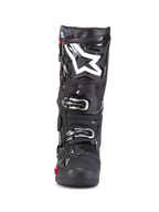 Alpinestars Tech 10 Enduro støvler, motocross-støvler, sort, set forfra med hvidt stjernelogo på skinnebenet, sølvspænder, elegant sort finish med robuste beskyttelsespaneler, højtydende fodtøj til off-road kørsel