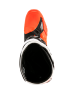Alpinestars Tech 10 Enduro-støvler, fluorescerende orange, sort og hvid, set oppefra med kig ned i støvleåbningen, viser det sorte indvendige for og det klare orange tåboksområde, professionelt motorcykelfodtøj til terrænkørsel