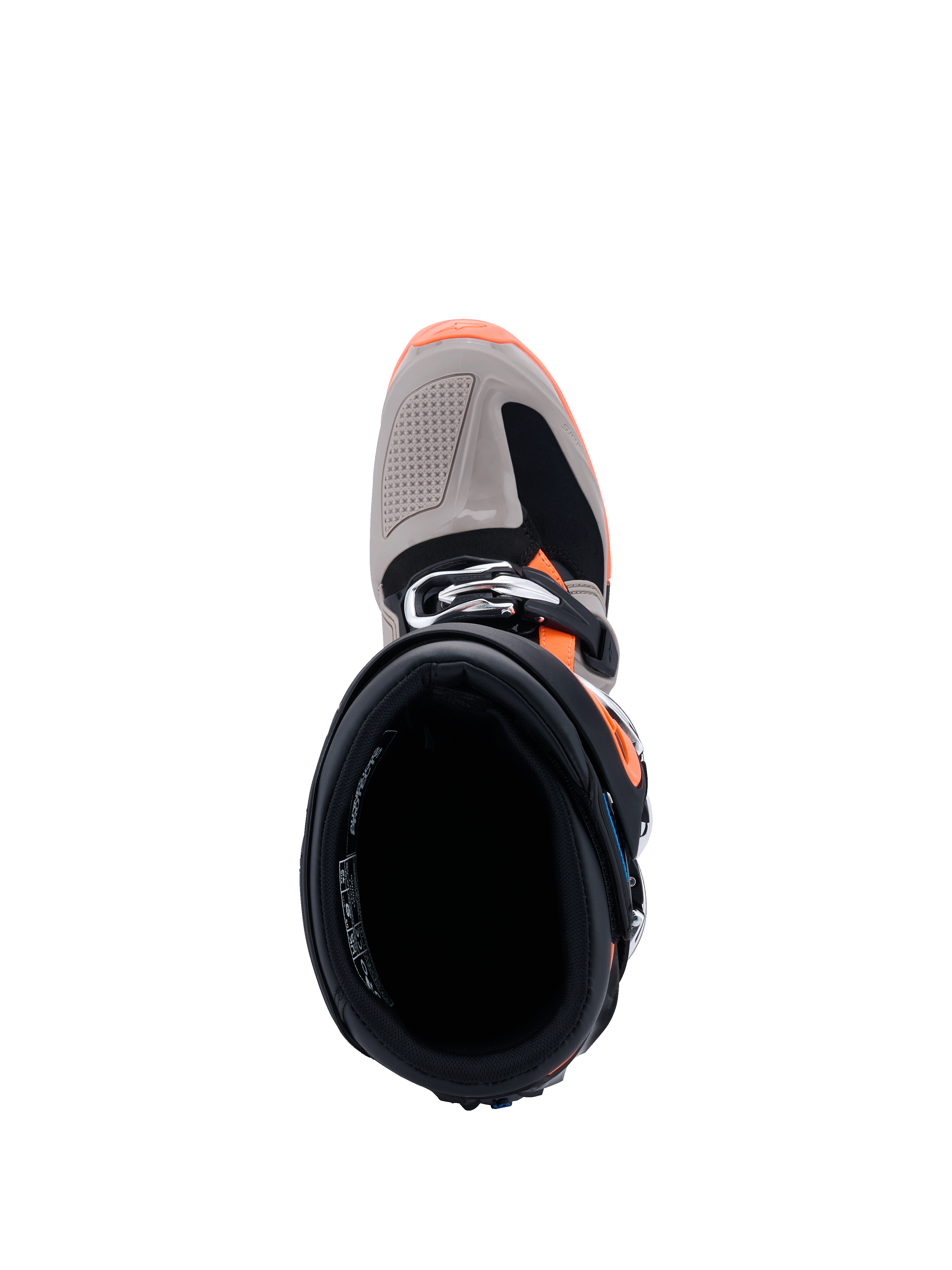 Alpinestars 2026 Tech 7 Enduro-støvler, set oppefra og ned ind i støvleåbningen, sort, Warm Gray og Orange Fluo, viser spændelukning og forstærket tåboks, professionelt off-road motorcykelfodtøj