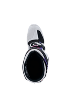 Alpinestars Tech 7 støvler, set ovenfra ned i støvleåbningen, lysgrå og sort med lilla og magenta detaljer, viser indvendig polstring, spændesystem og forstærket tåboks til off-road racing