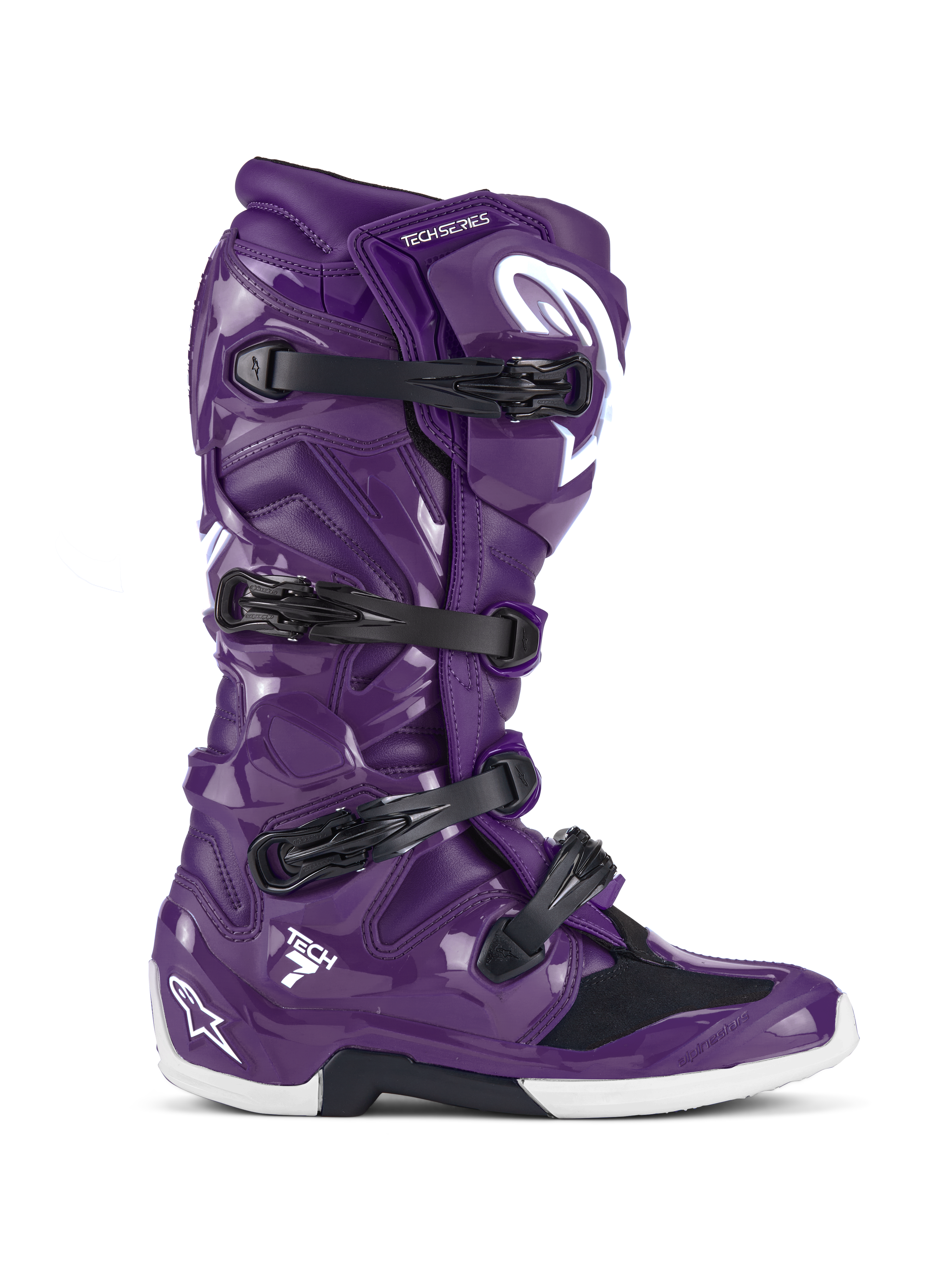 Alpinestars Tech 7 støvler, motocross off-road støvler, blank lilla med sorte spænder og hvide detaljer, set fra siden, lukkessystem med fire stropper, hvidt Star-logo på hælen og skinnebenet, slidstærk TPU-konstruktion til terrænkørsel