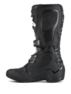 Alpinestars Tech 3 Enduro-støvler, off-road motorcykelstøvler, sort, medial sideprofil med teksturerede TPU-grippaneler, beskyttende skinnebensplade og holdbar konstruktion til enduro og motocross.