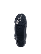 Alpinestars Supertech R støvler, motorcykelstøvler til racing, sort, undersiden af gummiblandingssålen med tekstureret gribemønster, med hvidt Alpinestars-stjernelogo på hælen